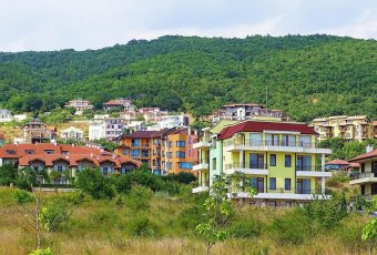 Недвижимость Болгарии: цены, описание, преимущества