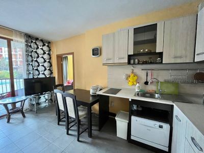 гостиная трехкомнатной квартиры в комплексе Sunny View North