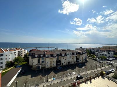 Вид на море с балкона