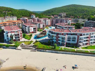 здания комплекса