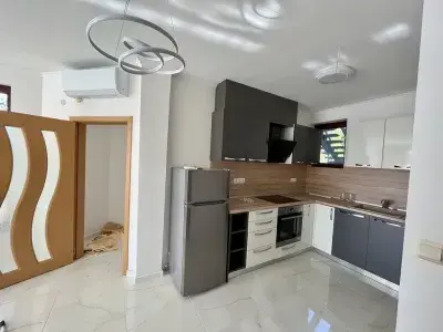 Кухня в гостиной комнате комплекс Bay View Villas