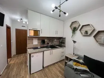 Меблированная гостиная комната в комплексе Cascadas
