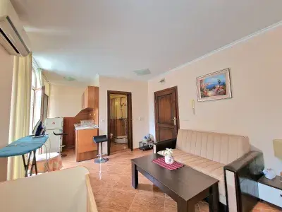 студия в комплексе Хелиос