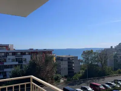 вид на море с балкона