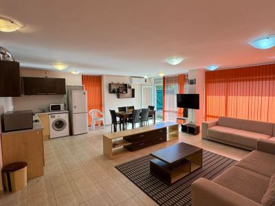 Sun City 2 | Просторный трёхкомнатный апартамент у моря в Солнечном Береге