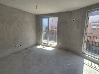 Квартира в комплексе Голден Дей 2
