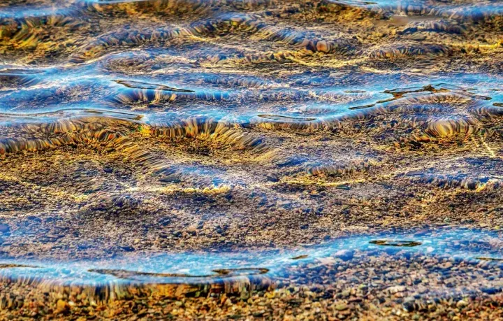 Прозрачная морская вода