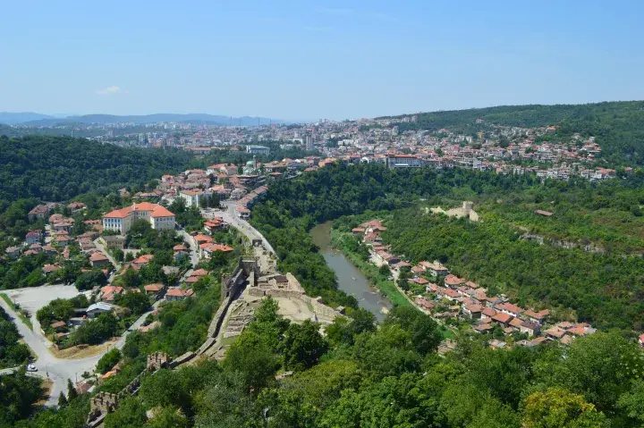 Панорама Велико Тарново