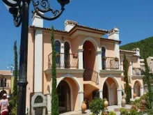 территория комплекса Villa Romana