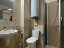 ванная с душевой кабиной