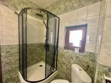 душевая кабина в ванной