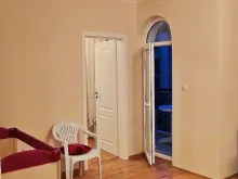 выход в спальню