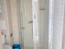 ванная с душевой кабиной