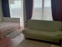 диван в квартире