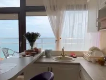 вид на море из окна