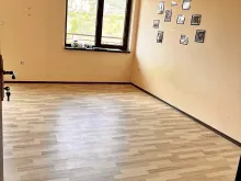 окна в гостиной