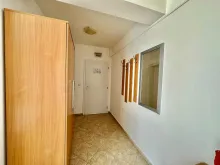 шкаф в коридоре