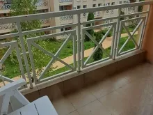 стул на террасе
