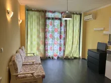 диван в квартире