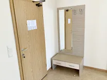 передня вішалка для одягу