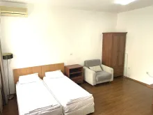 кровать в квартире