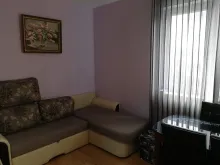 диван в квартире