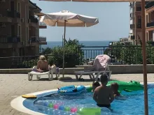 бассейн