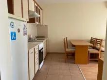 кухня и обеденный стол
