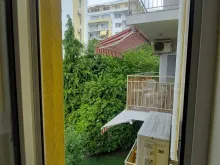 окно