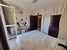 двухспальная кровать