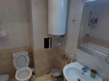 раковина, унитаз, зеркало