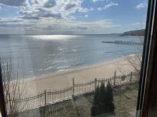 вид на море из окна