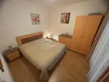 двухспальная кровать