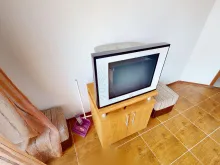телевизор