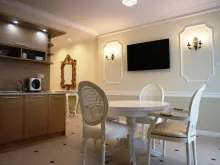 телевизор