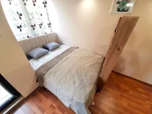 кровать