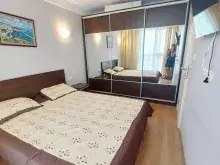 спальня с мебелью