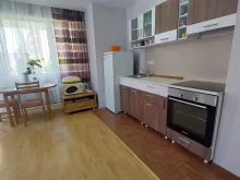 кухня и обеденный стол