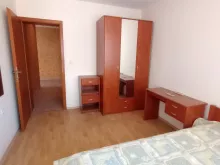 шкаф и кровать