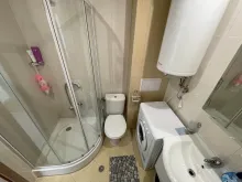 Душевая кабина в ванной