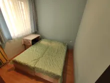 Кровать в спальне