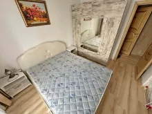 шкаф, кровать