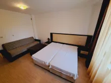 Кровать
