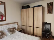 шкаф, кровать