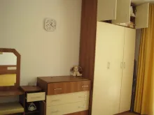 кровать, шкаф