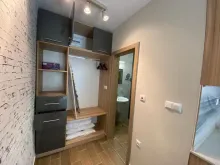 шкаф в прихожей