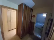 Гардероб в прихожей