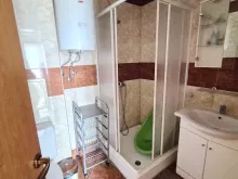 ванная комната и душевая кабина