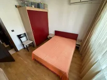 шкаф, кровать