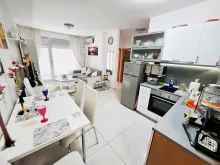 Меблированная гостиная комната